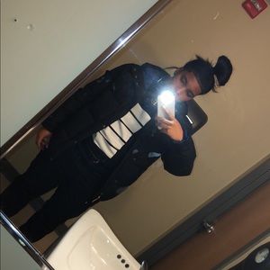 Meet your Posher, Delahnie